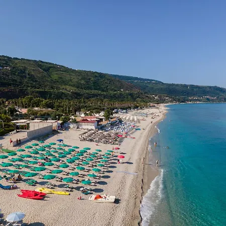 Villaggio Emmesse Apart Otel 4*