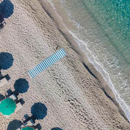 Villaggio Emmesse Aparthotel