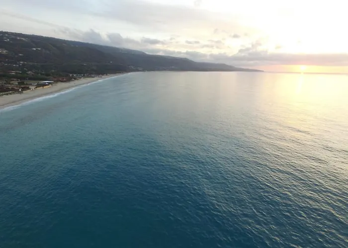 מלון דירות Emmesse זמברונה