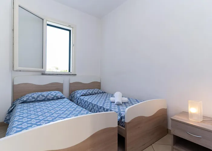 Emmesse מלון דירות